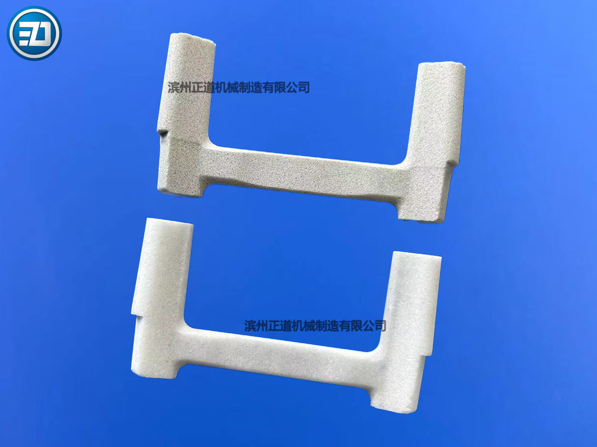 Irregular-shaped salt core